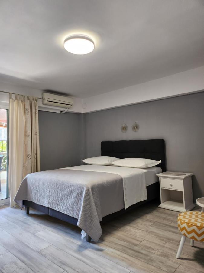 Apartmani Dijana ポドゥゴラ エクステリア 写真