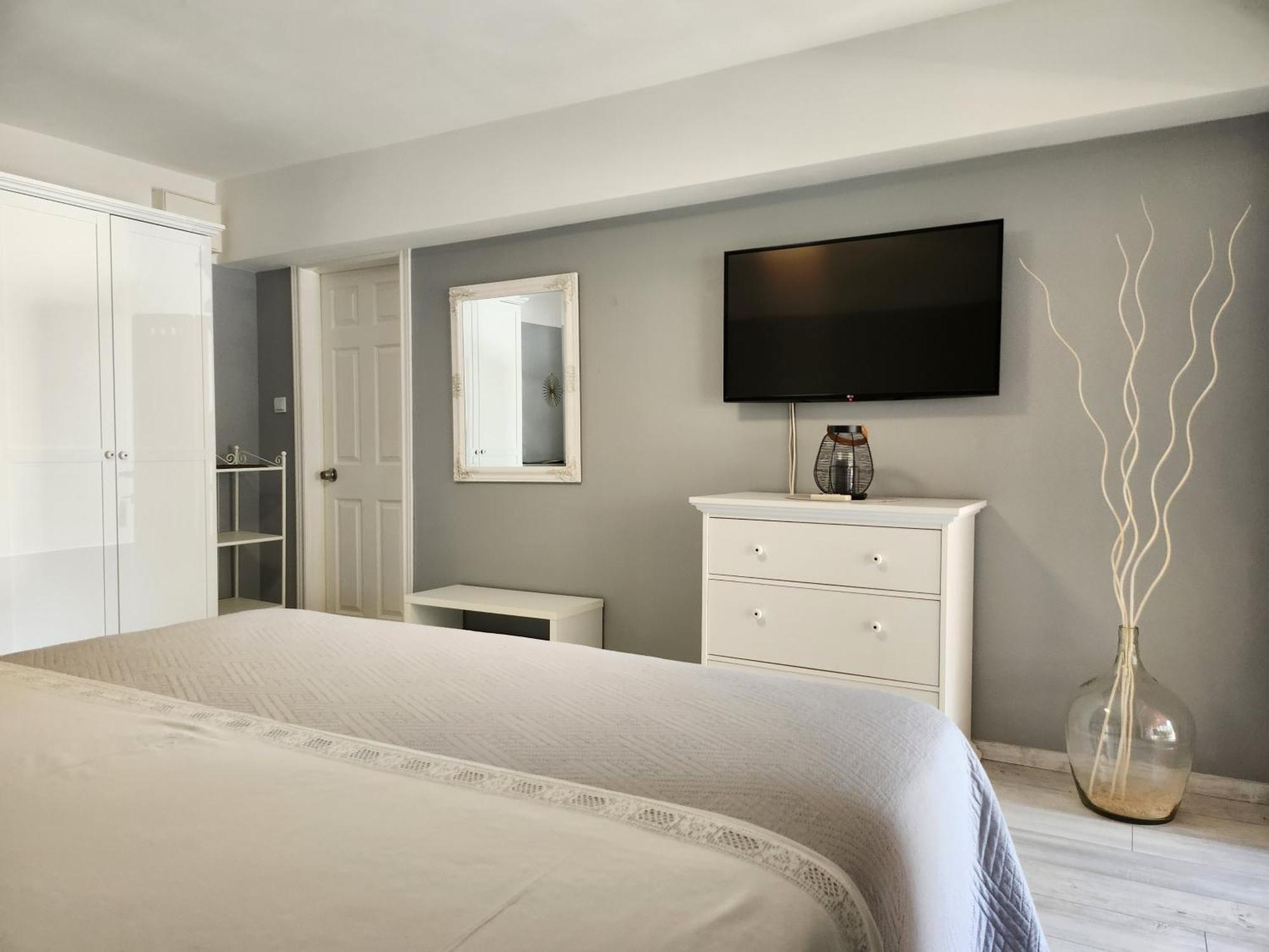 Apartmani Dijana ポドゥゴラ エクステリア 写真